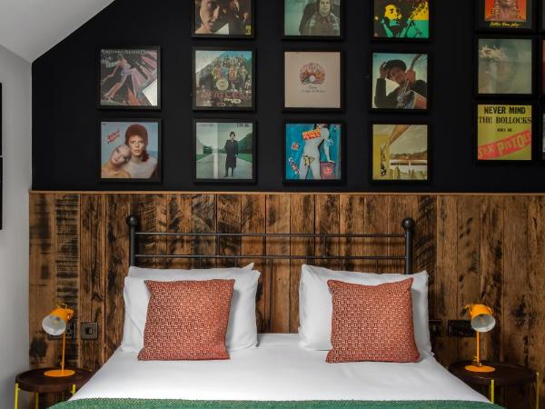 The Pilot Inn : photo 1 de la chambre chambre double supérieure