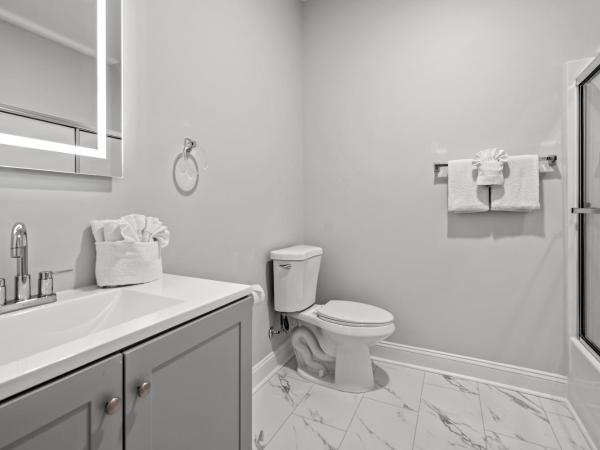 Ocean Escape Condos North : photo 6 de la chambre four-bedroom condo with balcony