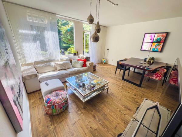 Private Art House next to the dunes, beach and forest : photo 3 de la chambre chambre quadruple deluxe