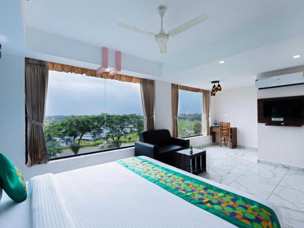 Treebo Airsuite : photo 1 de la chambre chambre double deluxe