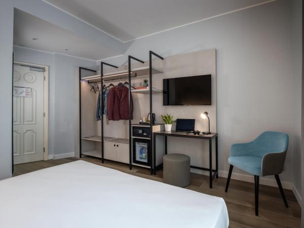 IH Hotels Milano Centrale : photo 7 de la chambre chambre double standard