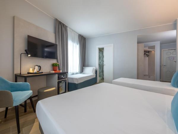 IH Hotels Milano Centrale : photo 3 de la chambre chambre double familiale