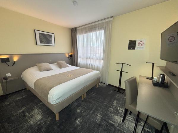 Hôtel Le Valois, Cognac Centre : photo 8 de la chambre chambre lit king-size