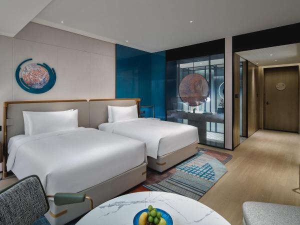 Hotel Indigo Suzhou Jinji Lake, an IHG Hotel : photo 4 de la chambre chambre double standard avec 2 lits doubles