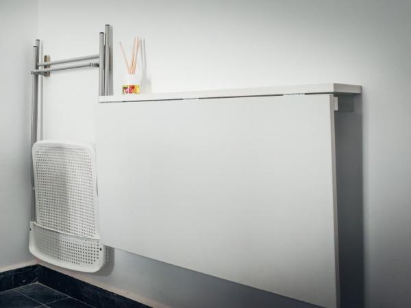 Málaga Central Stay Guest House : photo 10 de la chambre chambre double avec salle de bains privative extérieure