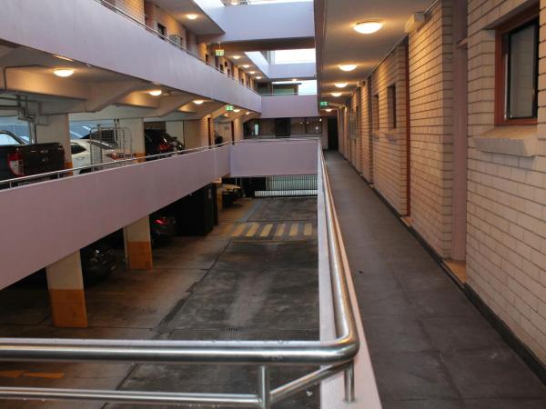 Marco Polo Motor Inn Sydney : photo 10 de la chambre chambre standard lit queen-size