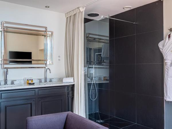 La Villa Mauresque : photo 2 de la chambre chambre double avec balcon - vue sur mer