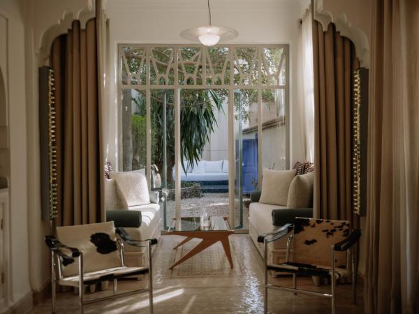 Les Deux Tours : photo 3 de la chambre suite premium