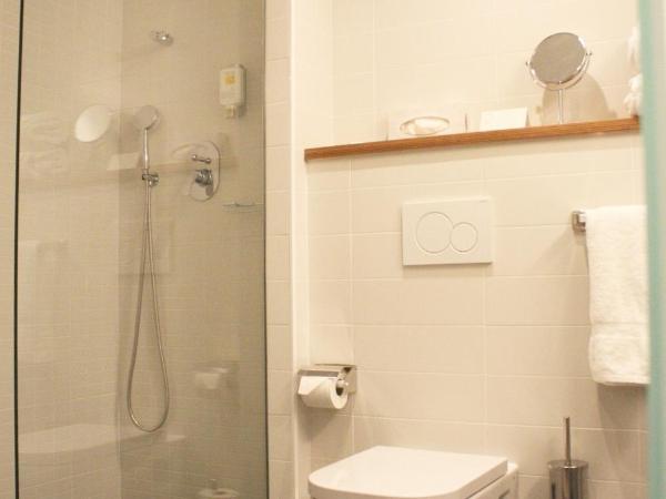 ARTIEM Madrid : photo 6 de la chambre chambre double ou lits jumeaux standard