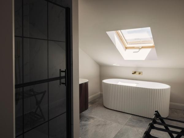 Zurenborg Suites : photo 5 de la chambre chambre lit king-size deluxe