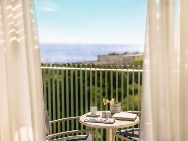 Valamar Lacroma Hotel : photo 2 de la chambre chambre côté mer pour 2+1 personnes