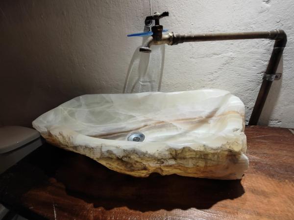 Chuchumbé Hotel & Hostal : photo 8 de la chambre chambre lits jumeaux avec salle de bains commune