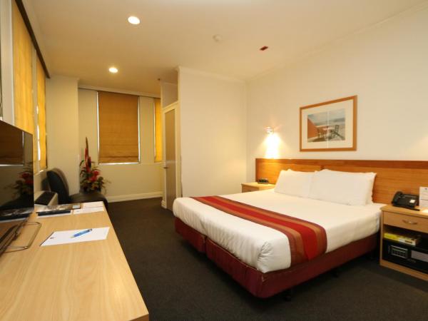 President Hotel Auckland : photo 6 de la chambre studio standard avec lit king-size