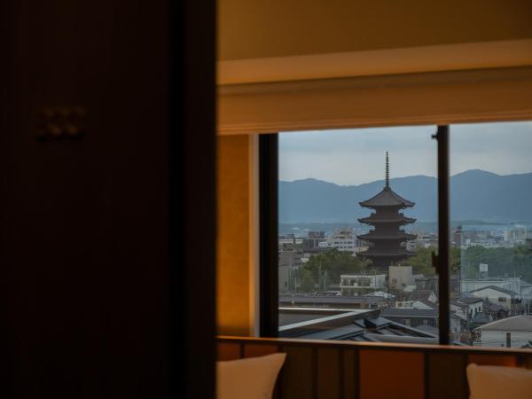 Loisir Hotel Kyoto Toji : photo 2 de la chambre chambre lits jumeaux avec vue