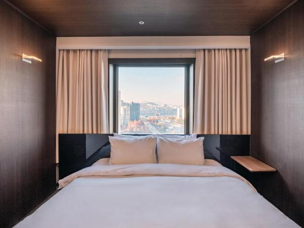 The Riverside Hotel : photo 4 de la chambre chambre double supérieure - vue sur ville