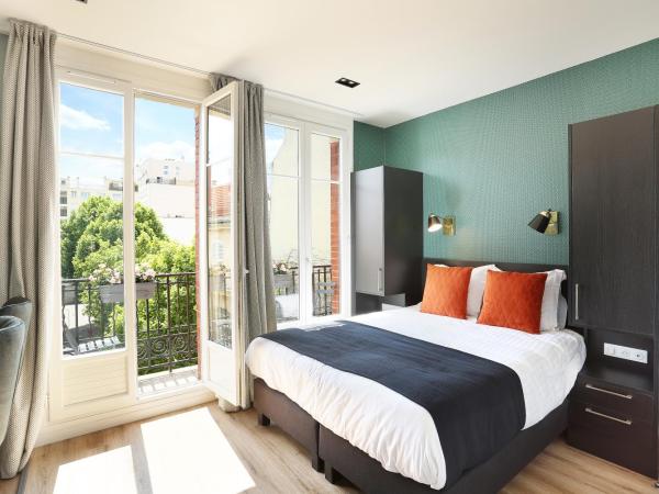 YAYS Paris Zola by Numa : photo 1 de la chambre medium studio with kitchen and balcony