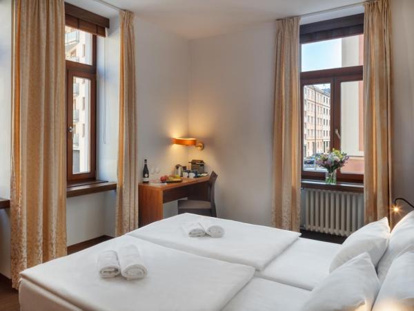 Hotel Carol : photo 1 de la chambre suite familiale