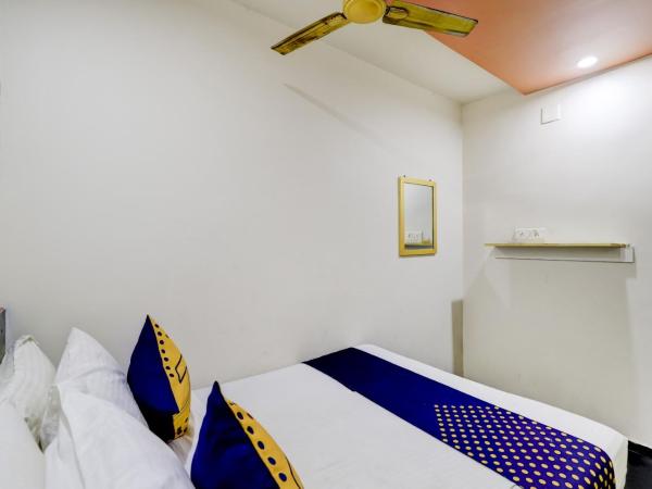 Hotel O Golden Palace : photo 9 de la chambre chambre double standard