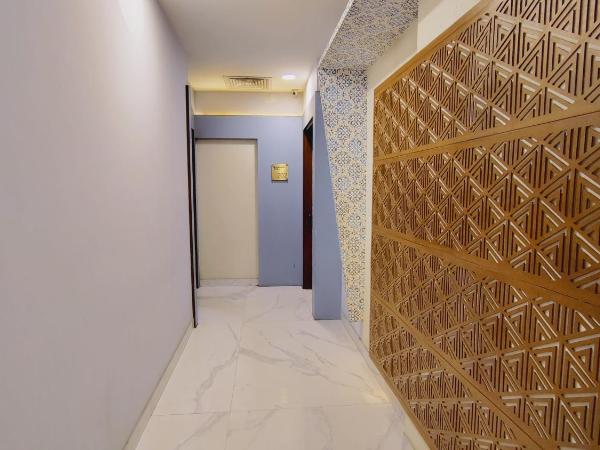 Western Blu : photo 6 de la chambre suite lit king-size avec balcon