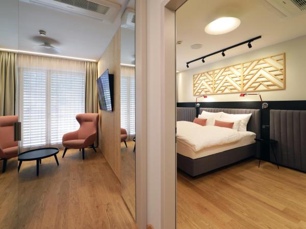 Hotel Steiermarkhof Graz : photo 3 de la chambre suite 2 chambres