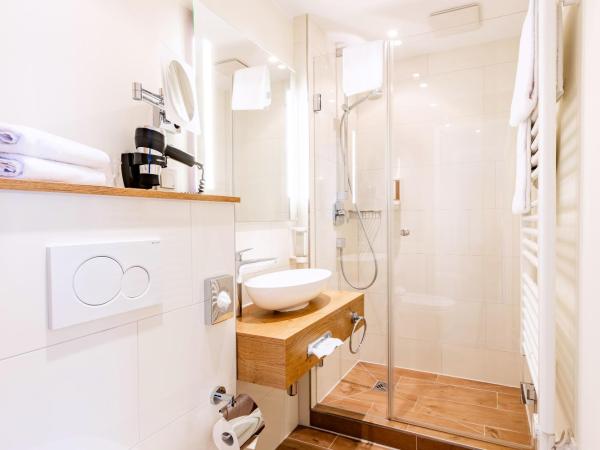 Maingau Hotel : photo 5 de la chambre chambre double supérieure