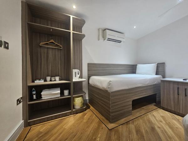 Print Works Hotel : photo 4 de la chambre chambre triple sans fenêtre (3 adultes)