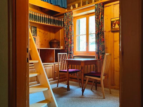 Arche de Noé B&B : photo 3 de la chambre chambre double avec salle de bains commune