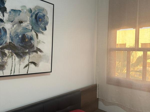 unique studio in Agadir : photo 3 de la chambre studio lit queen-size