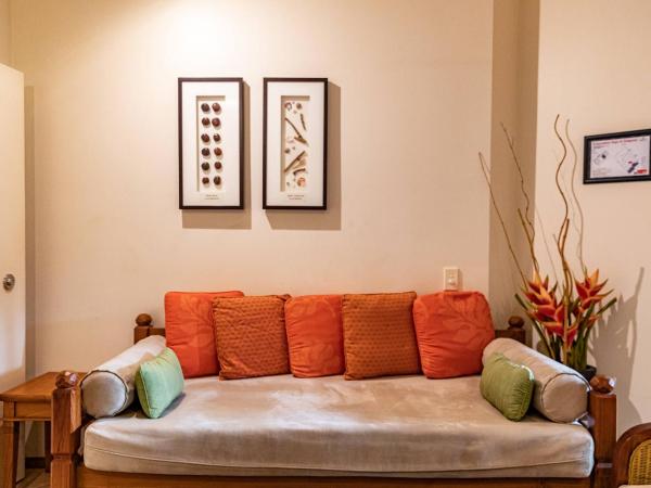 Hibiscus Resort & Spa - Official Onsite Reception & Check In : photo 3 de la chambre appartement 1 chambre avec baignoire spa