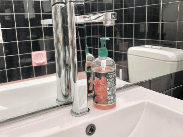 North Ryde Guesthouse : photo 2 de la chambre chambre lits jumeaux de luxe avec salle de bains commune