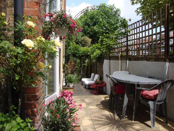 LondonHomeGardens : photo 1 de la chambre chambre lit king-size deluxe