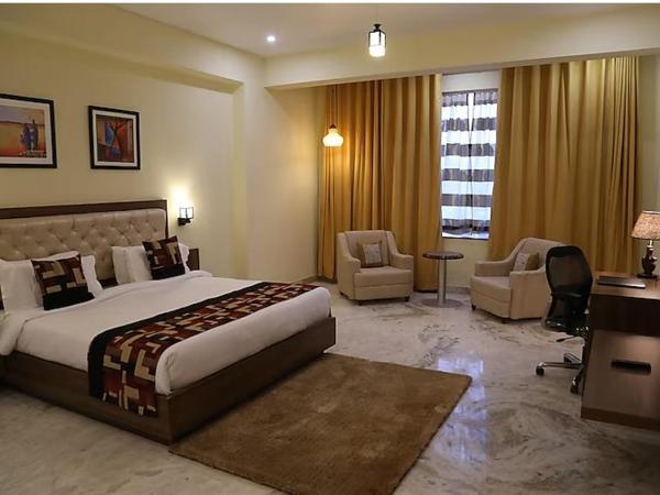 Regenta Central Mewargarh, Near Biological park : photo 1 de la chambre chambre lits jumeaux premier