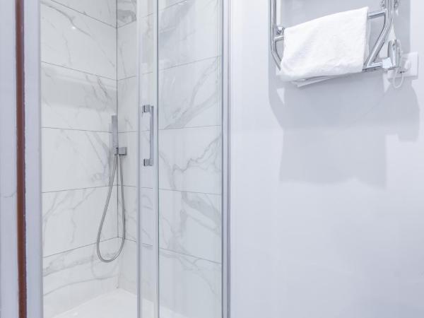 Apparts de l'Oncle Louis : photo 3 de la chambre chambre quadruple