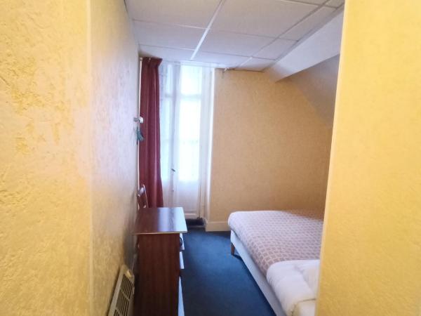 Chambre chez Marie et Didier : photo 6 de la chambre chambre double avec balcon