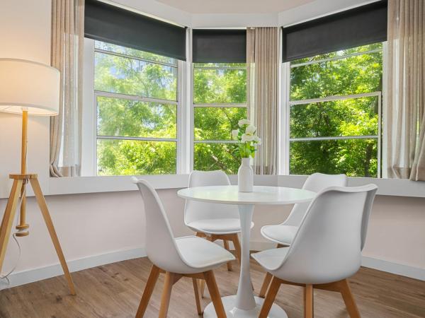 Greenview Hotel By Lowkl : photo 9 de la chambre suite double lit queen-size junior - vue sur ville