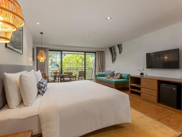 Outrigger Khao Lak Beach Resort - SHA Extra Plus : photo 3 de la chambre premier garden balcony 1 king