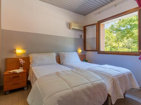 Club del Sole Centro Turistico Città di Bologna : photo 3 de la chambre bungalow confort - animaux domestiques admis