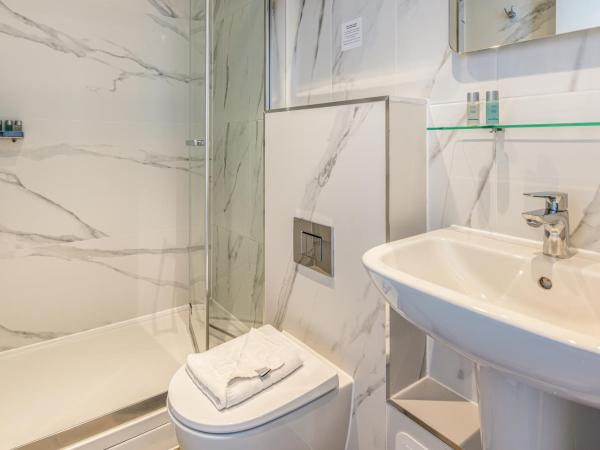 Princes Square : photo 10 de la chambre chambre lits jumeaux standard