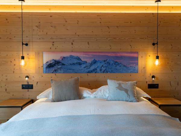 Hotel Les Chamois : photo 3 de la chambre chambre double ou lits jumeaux supérieure