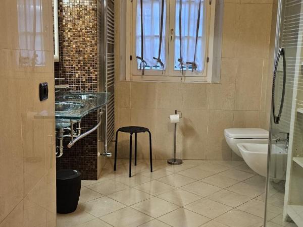 il Sole di Baggio : photo 8 de la chambre chambre double avec salle de bains commune