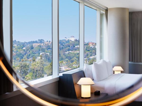 W Hollywood : photo 7 de la chambre suite fantastique 1 lit king-size - vue sur los angeles et hollywood