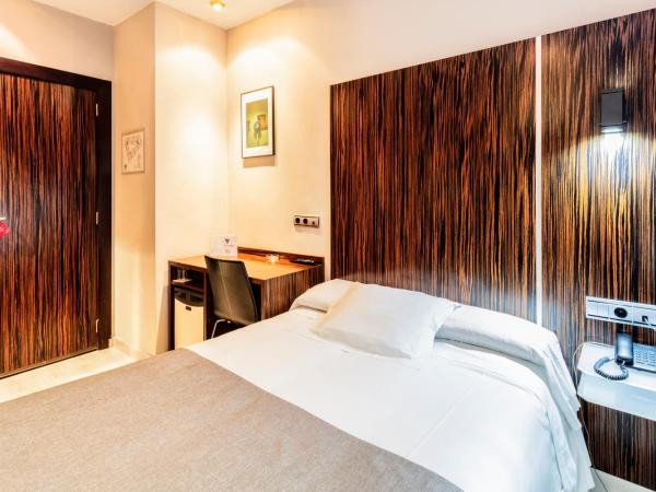 Hotel Gran Via : photo 3 de la chambre chambre simple