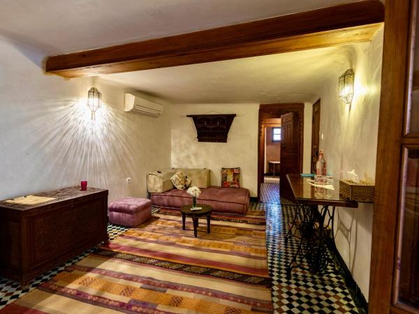 Dar Attajalli : photo 3 de la chambre suite mauve