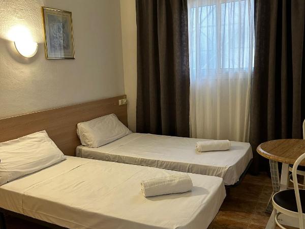 Hostal Sol Celeste : photo 8 de la chambre chambre double Économique