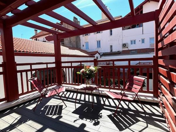 Kemaris : photo 7 de la chambre appartement 2 chambres - vue sur jardin