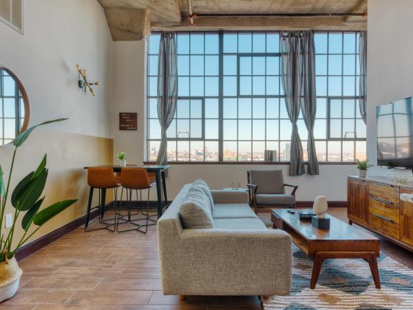 Sosuite at Independence Lofts - Callowhill : photo 2 de la chambre penthouse