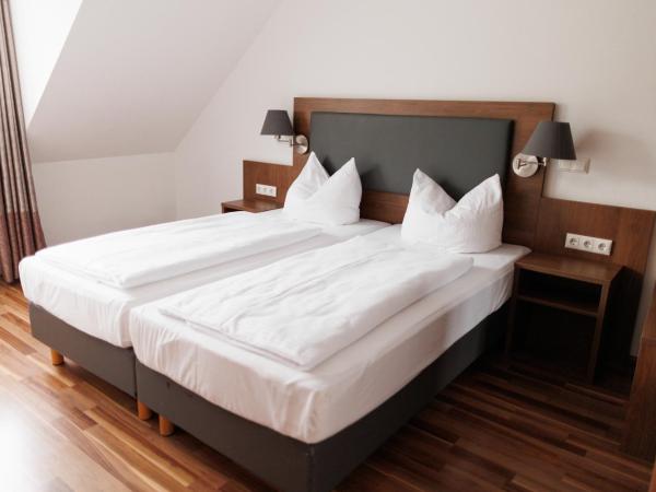 Bellevue Hotel : photo 4 de la chambre chambre familiale