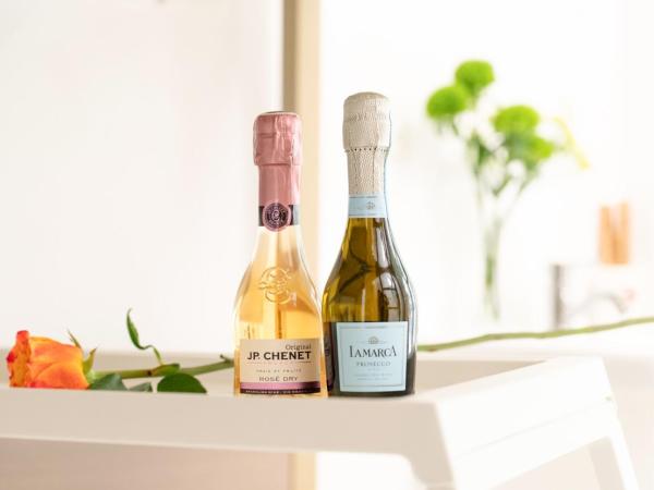 Apple lnn Causeway Bay : photo 4 de la chambre chambre lits jumeaux standard