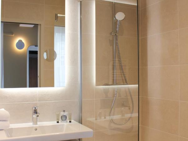 Brit Hotel Limoges Centre Gare - Hôtel & Spa : photo 5 de la chambre chambre double confort