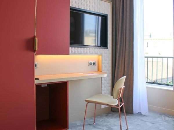 Brit Hotel Limoges Centre Gare - Hôtel & Spa : photo 10 de la chambre chambre double privilège